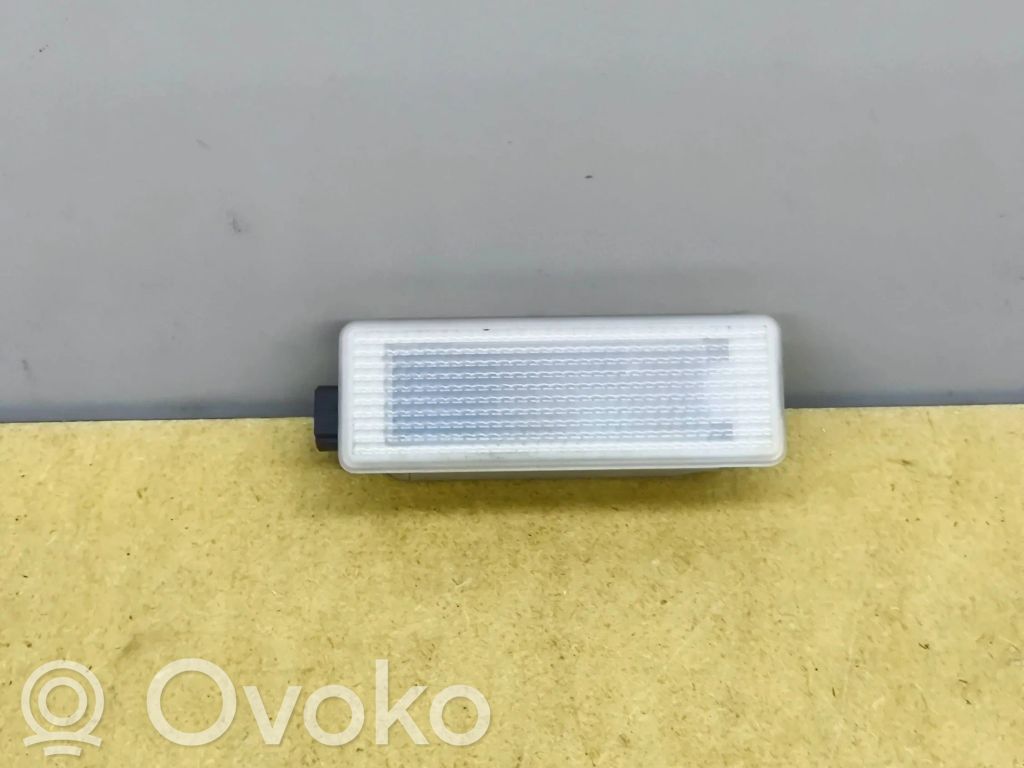 BMW 3 E92 E93 Luz del asiento delantero 