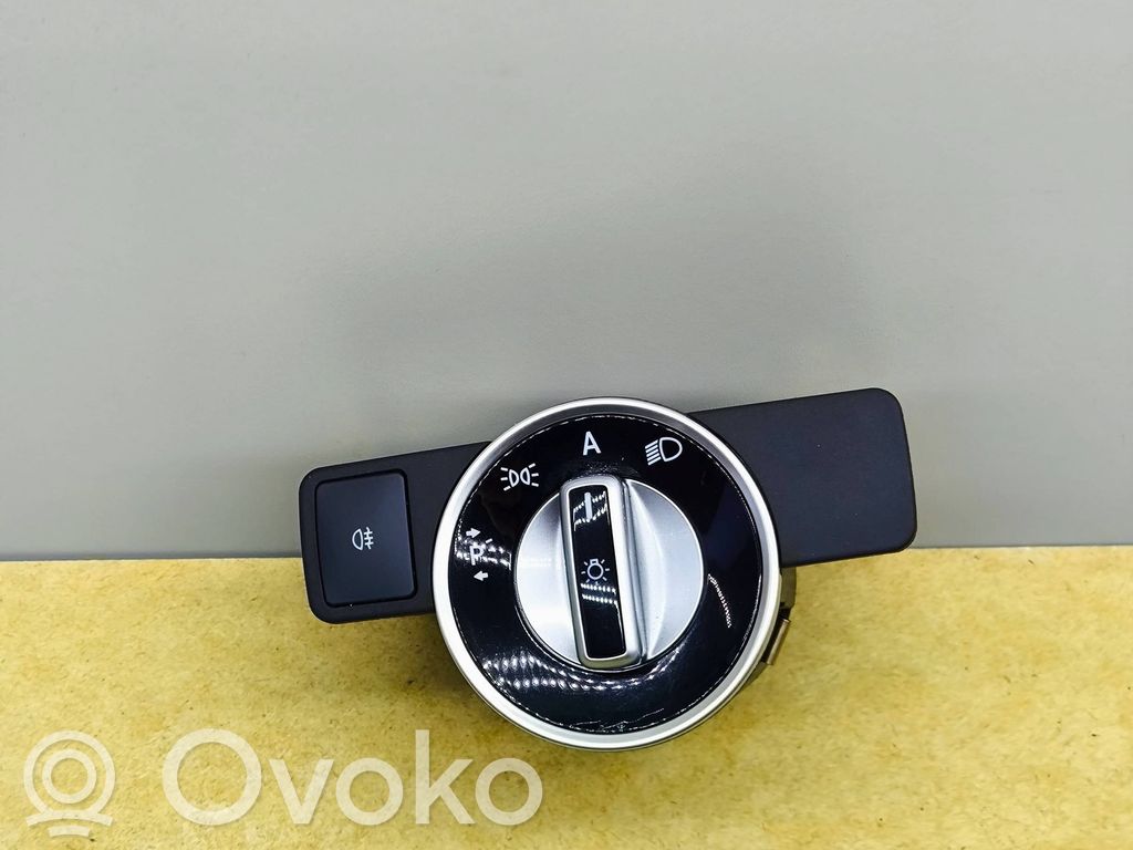 Mercedes-Benz E W212 Przełącznik świateł 