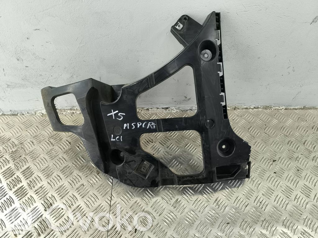 BMW X5 E70 Rear bumper mounting bracket 