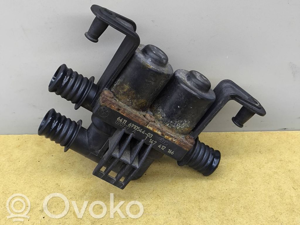 BMW X5 E70 Apsildes radiatora vārsts (-i) 