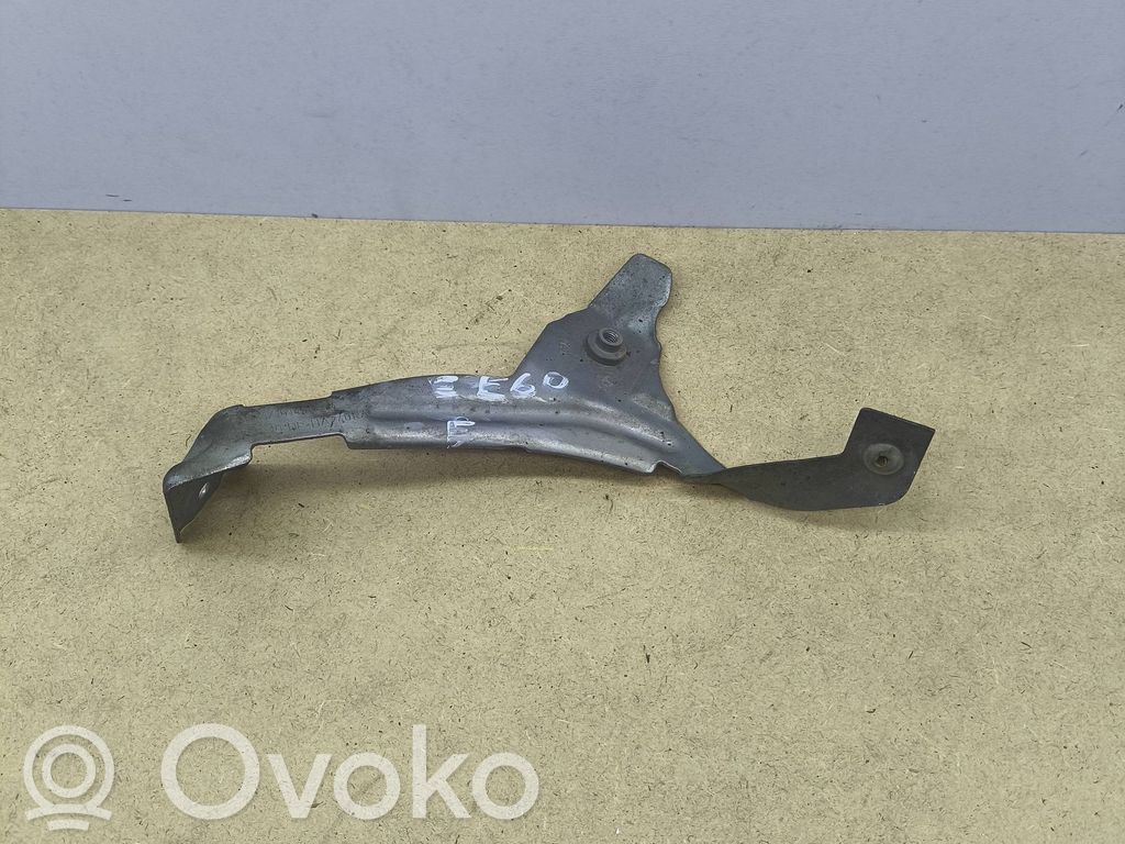BMW 5 E60 E61 Fender mounting bracket 