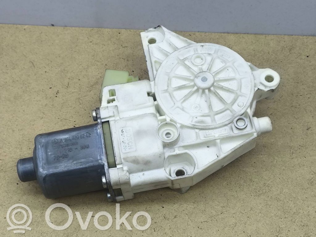 Mercedes-Benz C W204 Front door window regulator motor 