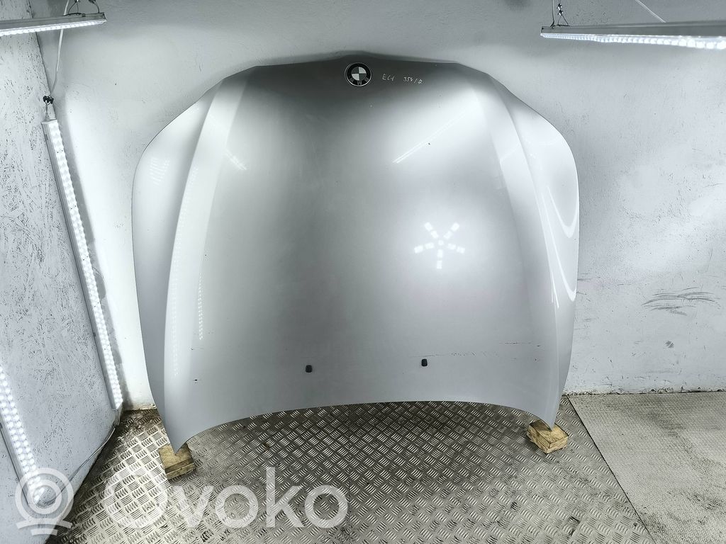 BMW 5 E60 E61 Dzinēja pārsegs (vāks) 