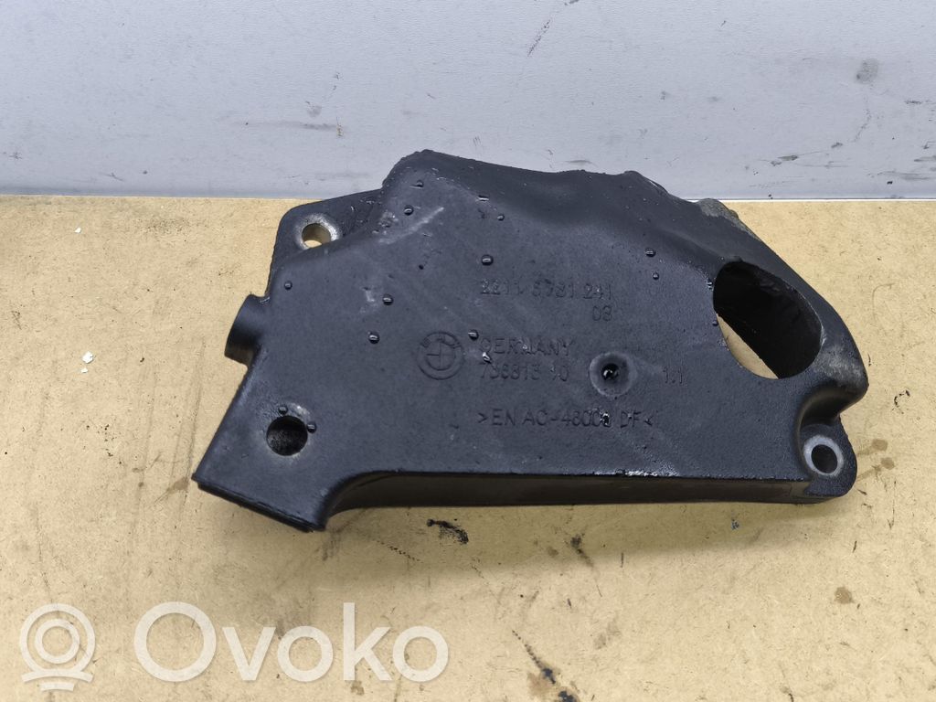 BMW 5 F10 F11 Engine mounting bracket 