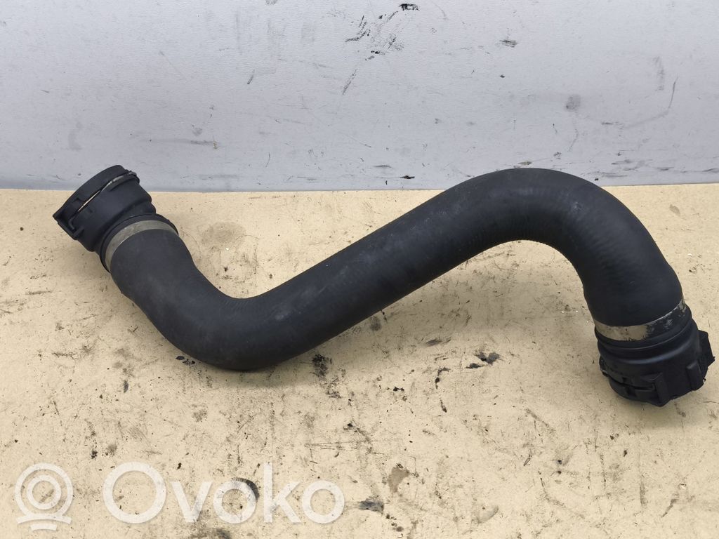 BMW 3 E90 E91 Engine coolant pipe/hose 