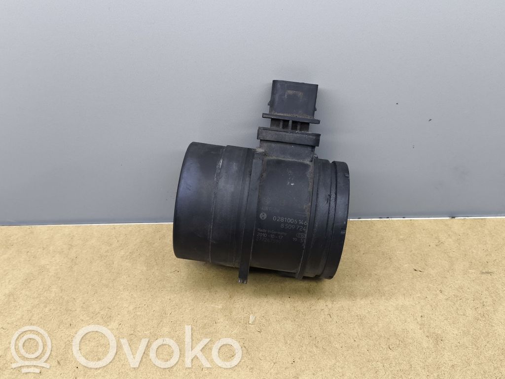 BMW 3 E90 E91 Mass air flow meter 