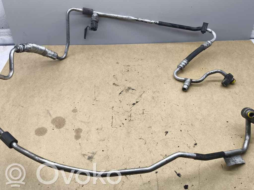 BMW 3 E90 E91 Air conditioning (A/C) pipe/hose 