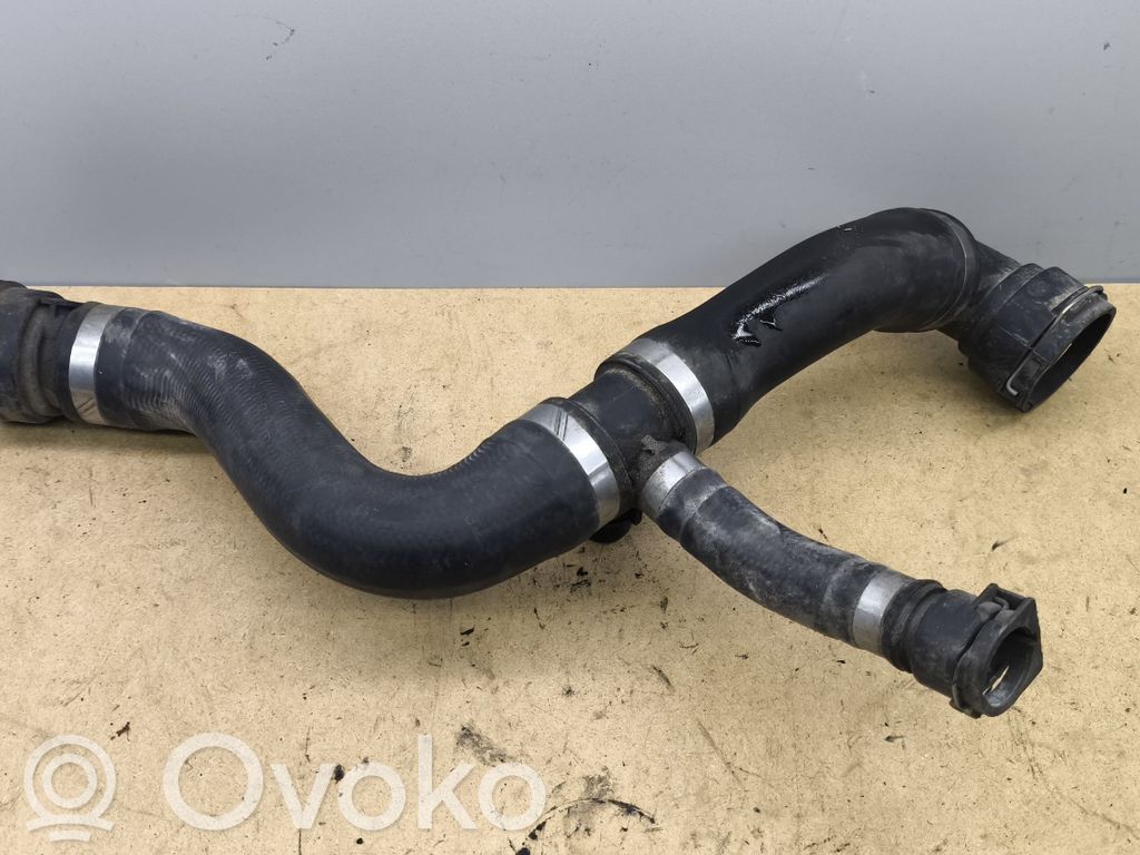 BMW 3 E90 E91 Engine coolant pipe/hose 