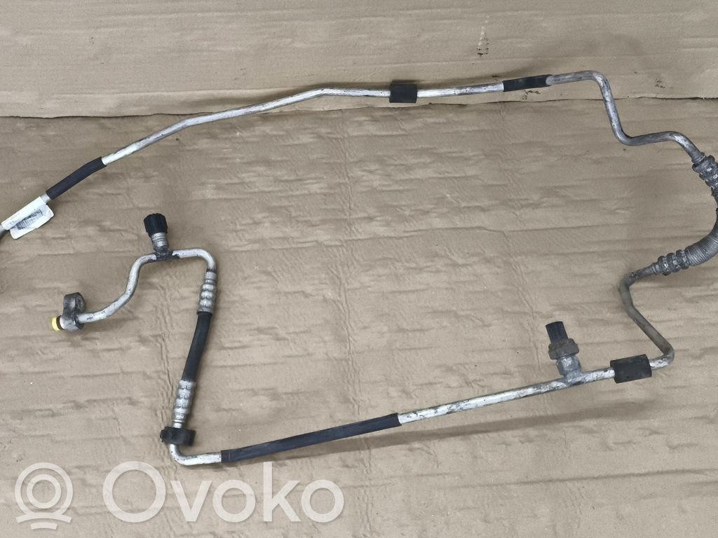 BMW 3 E90 E91 Air conditioning (A/C) pipe/hose 