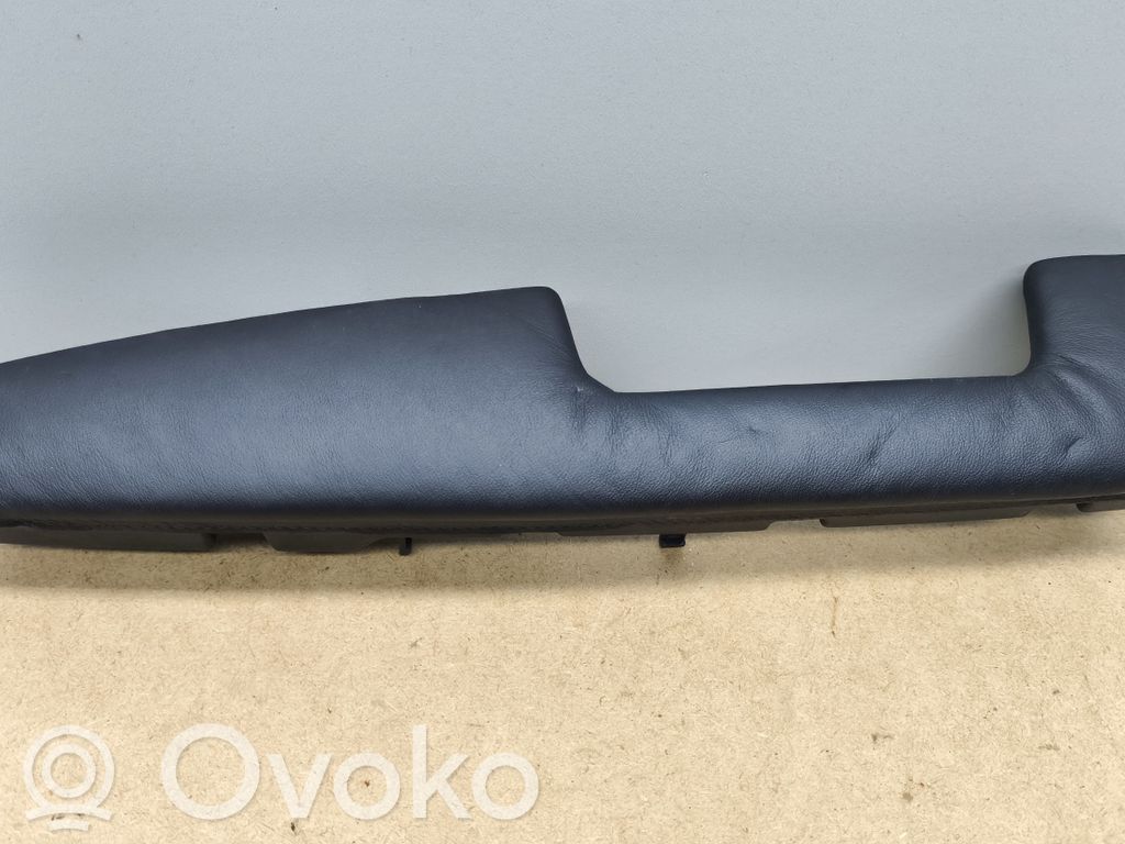 BMW 7 E65 E66 Takaoven kahvan kehys 