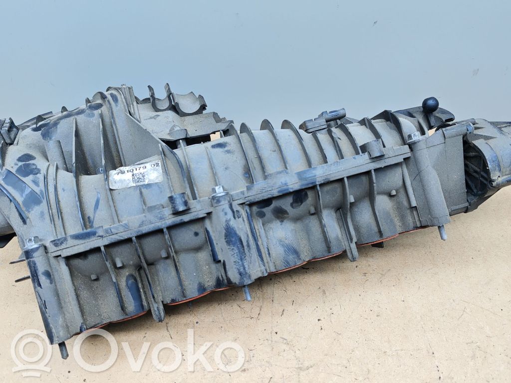 BMW 3 E90 E91 Intake manifold 