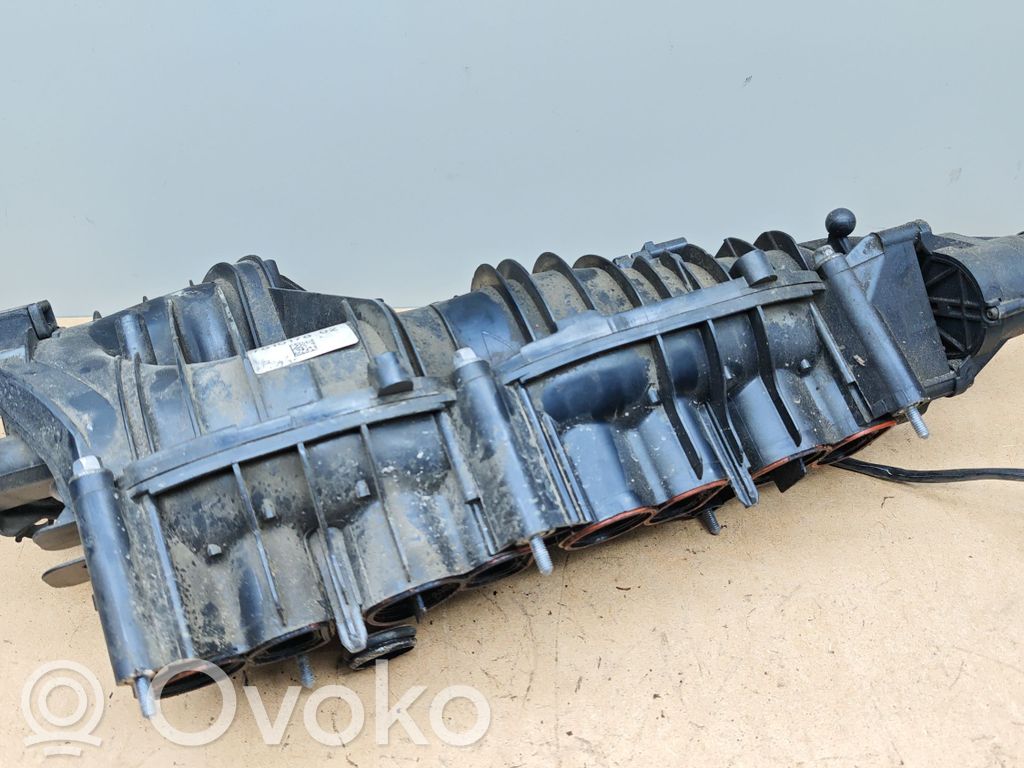 BMW 3 E90 E91 Intake manifold 