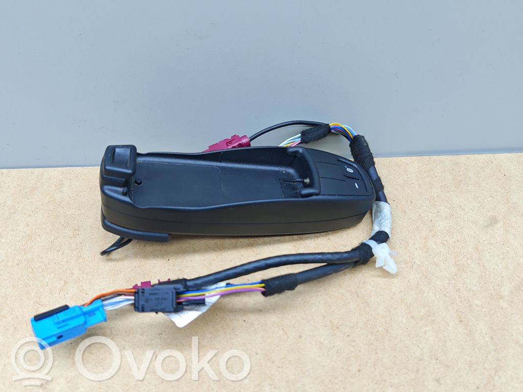 Mercedes-Benz CLS C219 Bluetooth control unit module 