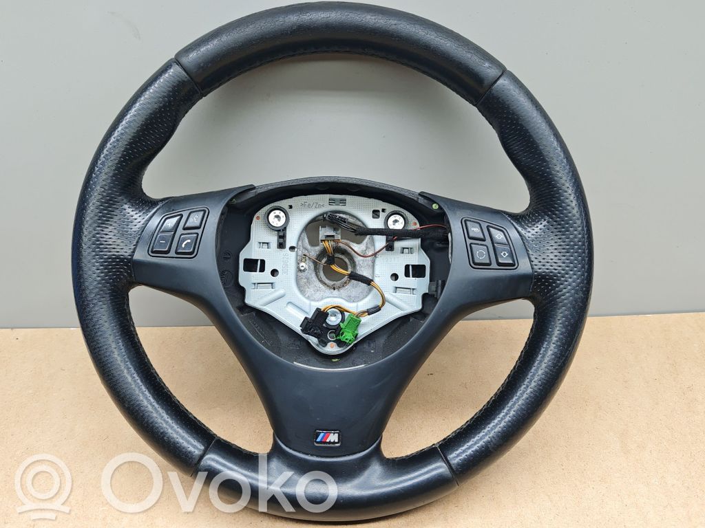 Lenkrad   7839075,305577299239