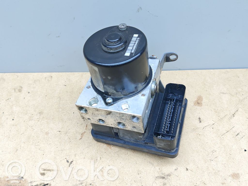 BMW 3 E90 E91 ABS Pump 