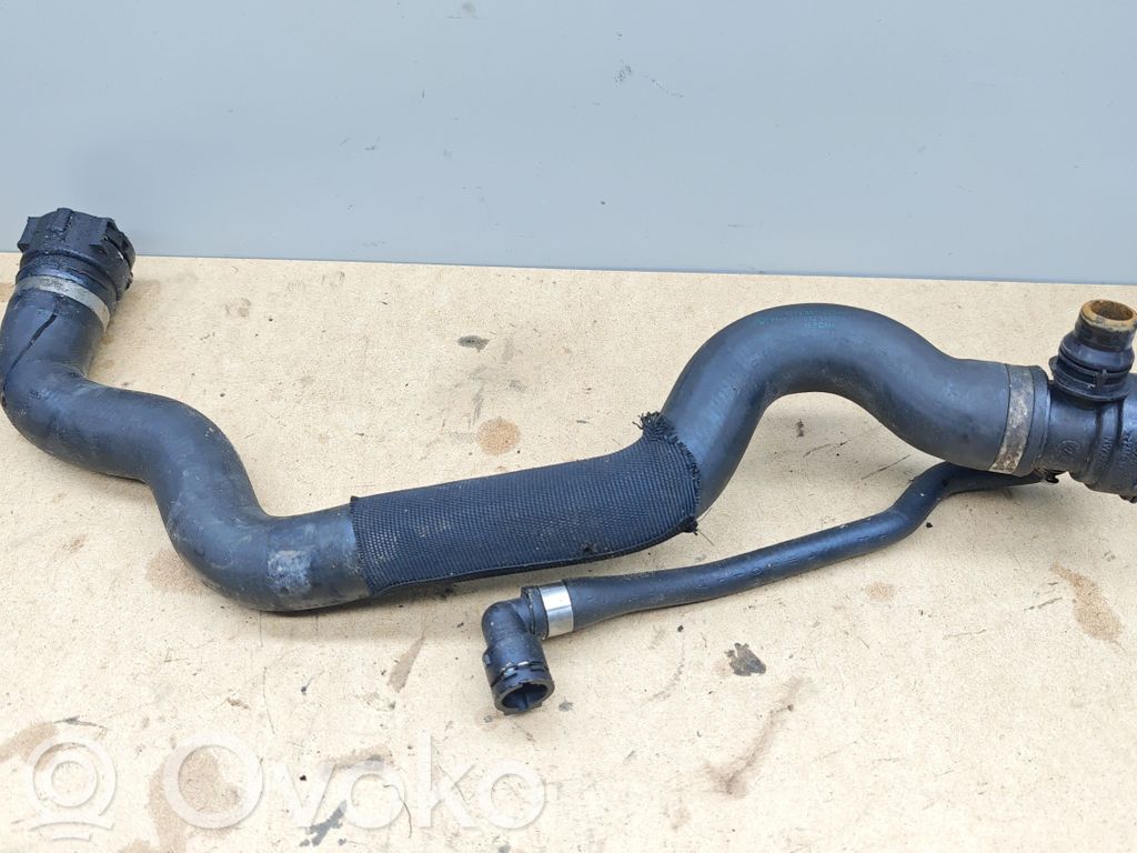 BMW 3 E90 E91 Engine coolant pipe/hose 