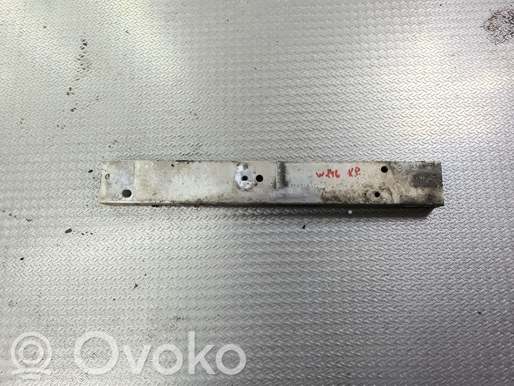 Mercedes-Benz B W246 W242 Panel mocowanie chłodnicy / dół 