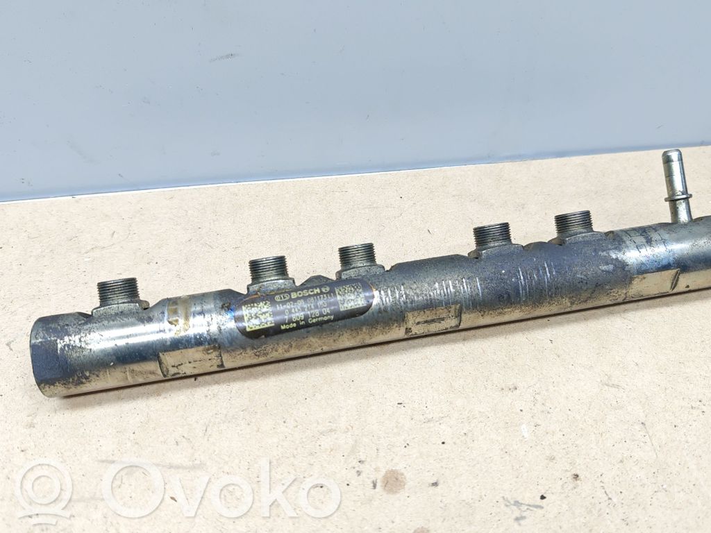 BMW 3 E90 E91 Fuel main line pipe 