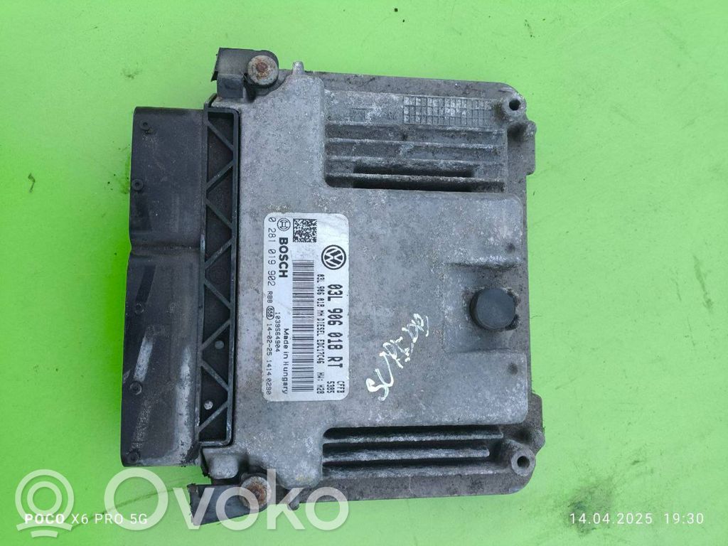Skoda Superb B6 (3T) Engine control unit/module 