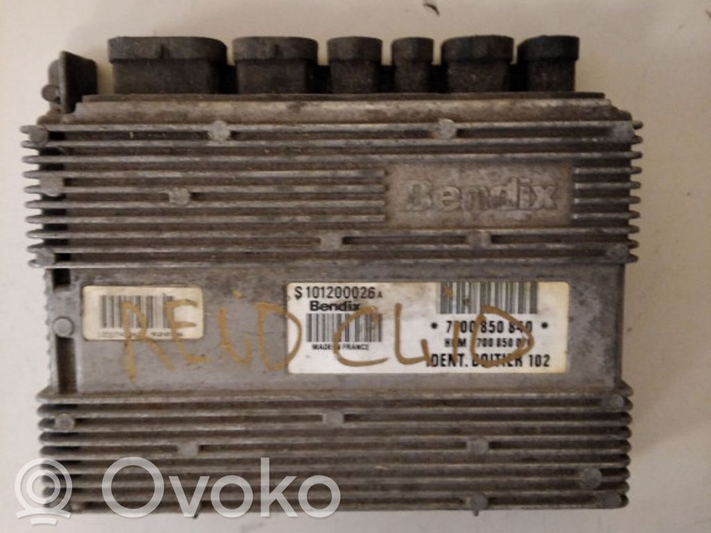 Renault Clio I Engine control unit/module 