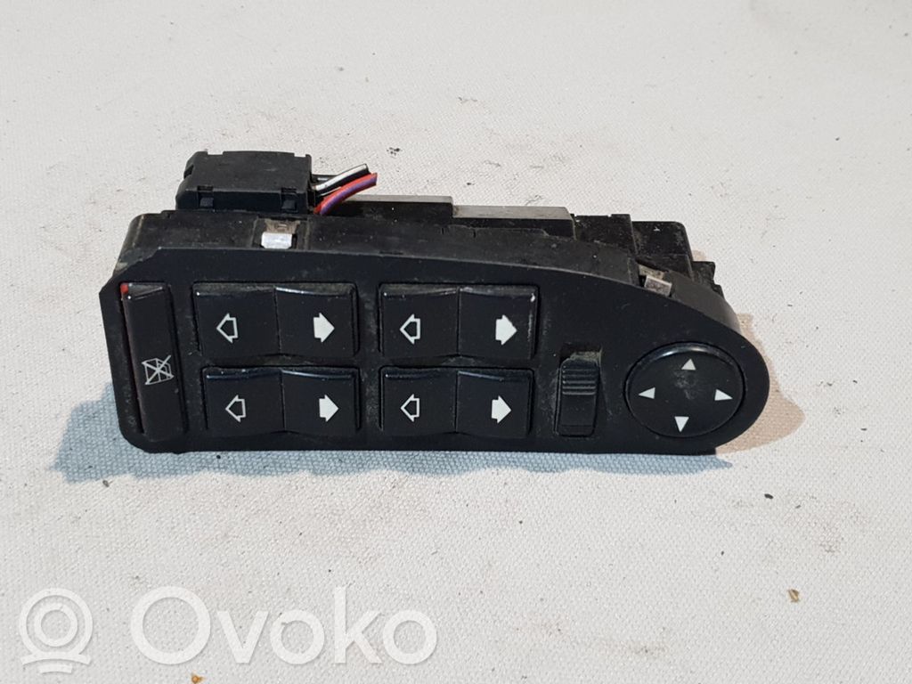 Interruptor del elevalunas eléctrico   8368966