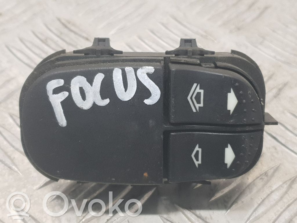 Electric window control switch   YS4T14529AA,03162310