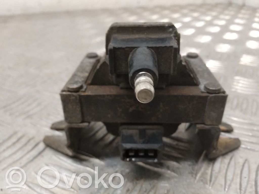 High voltage ignition coil