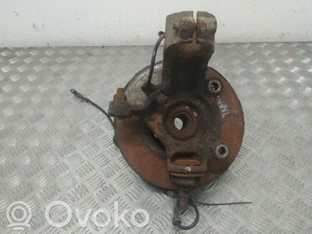 Front wheel hub