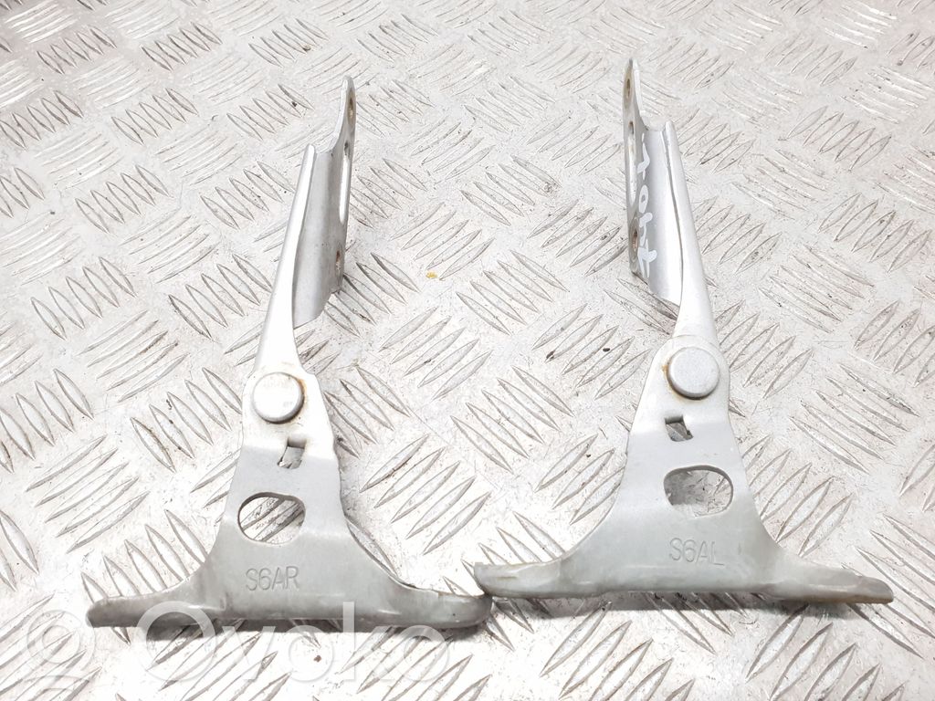 Engine bonnet/hood hinges   S6AL,S6AR
