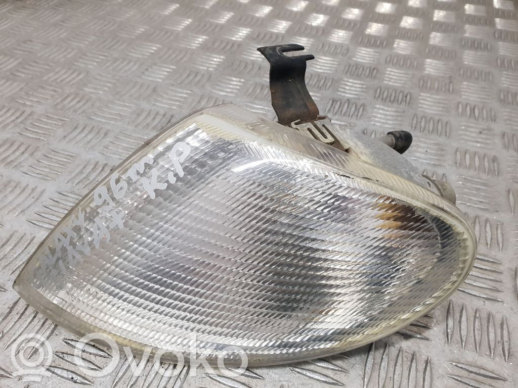 Ford Galaxy Front indicator light 