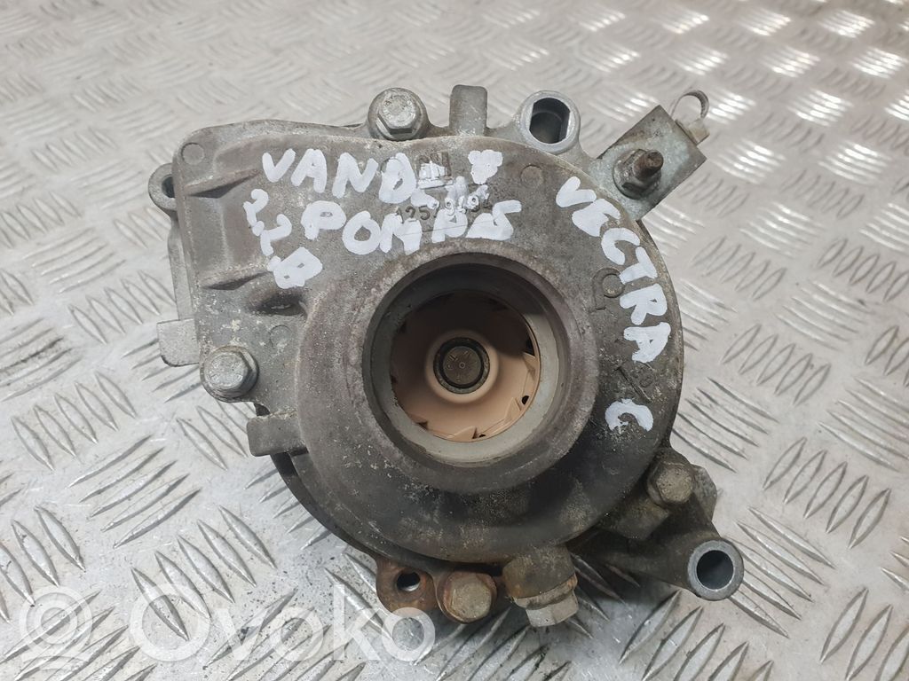 Opel Vectra C Pompa wody 