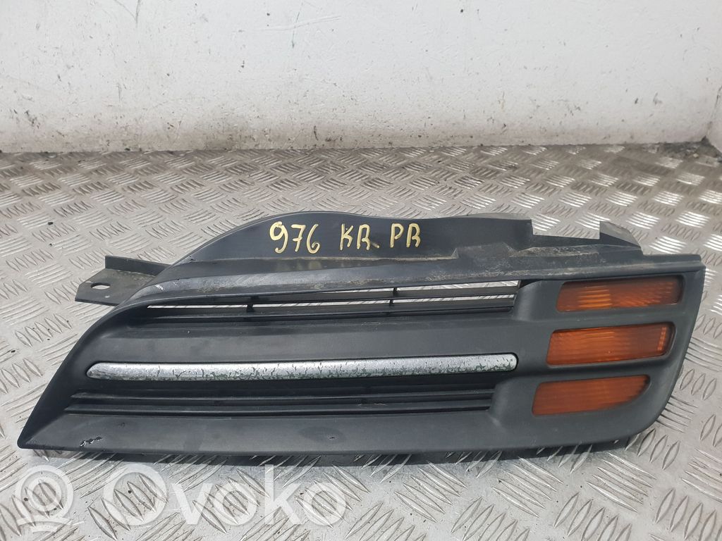 Nissan Micra Etupuskurin alempi jäähdytinsäleikkö 