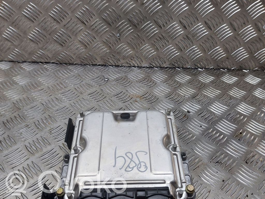 Peugeot 607 Engine control unit/module 