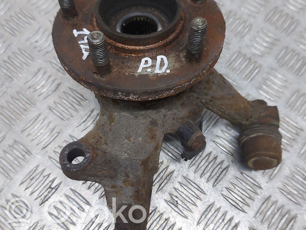 Front wheel hub