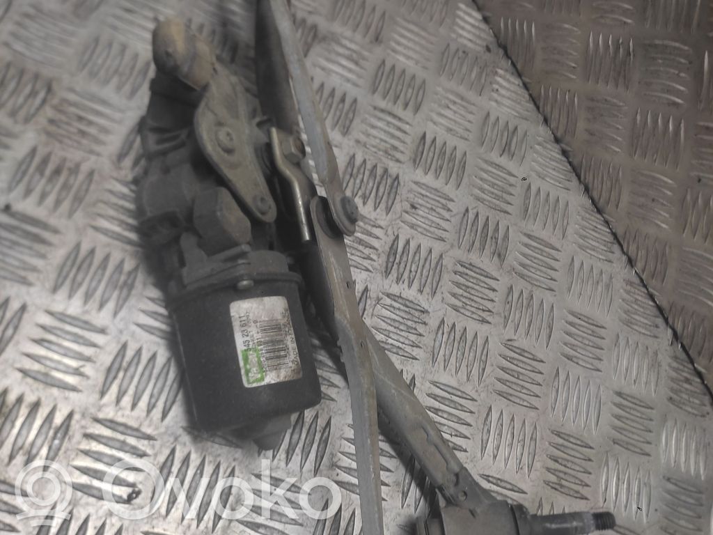 Renault Clio III Wischergestänge vorne 