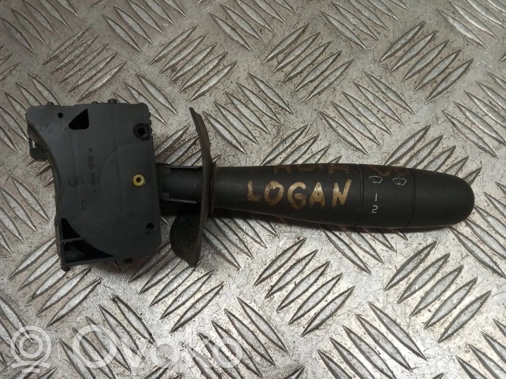 Dacia Logan I Palanca de control del limpiaparabrisas 