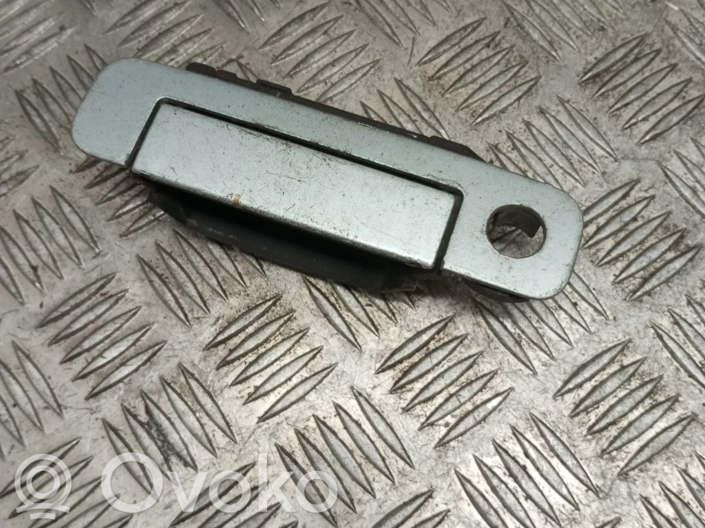 Manecilla externa puerta delantera   4A0837205A