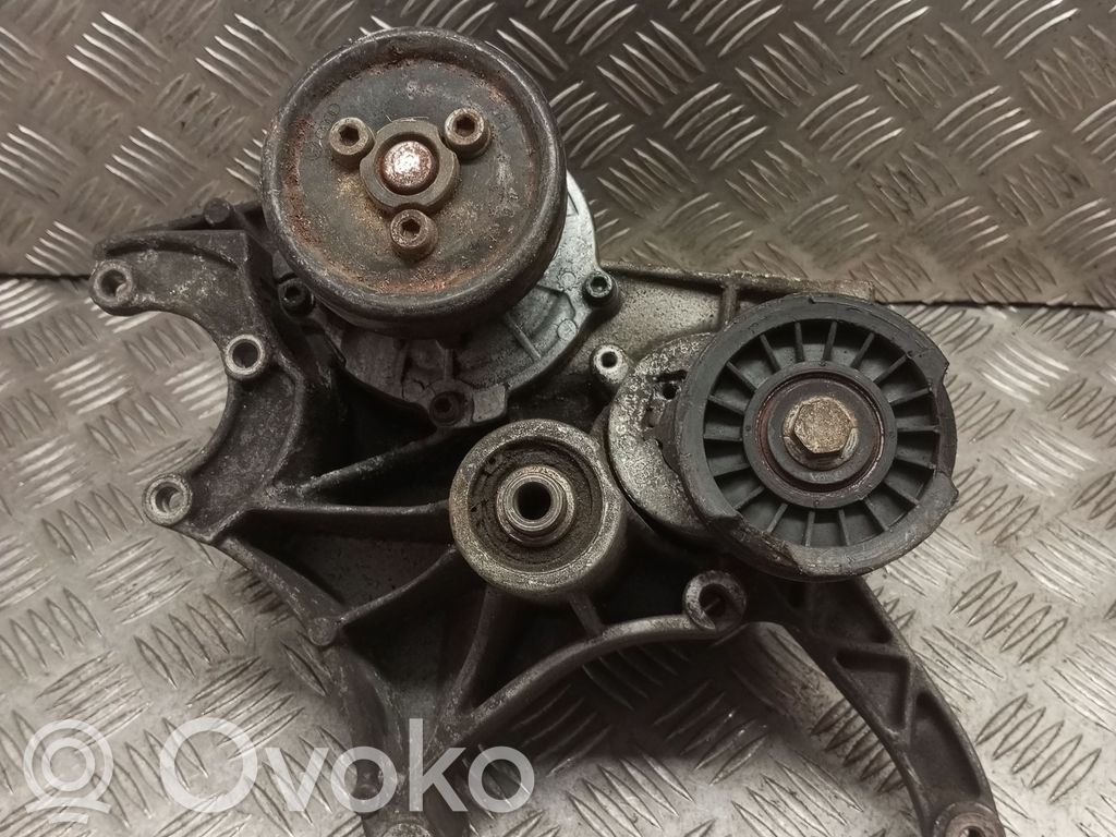 Diržo įtempėjas   028903143AF