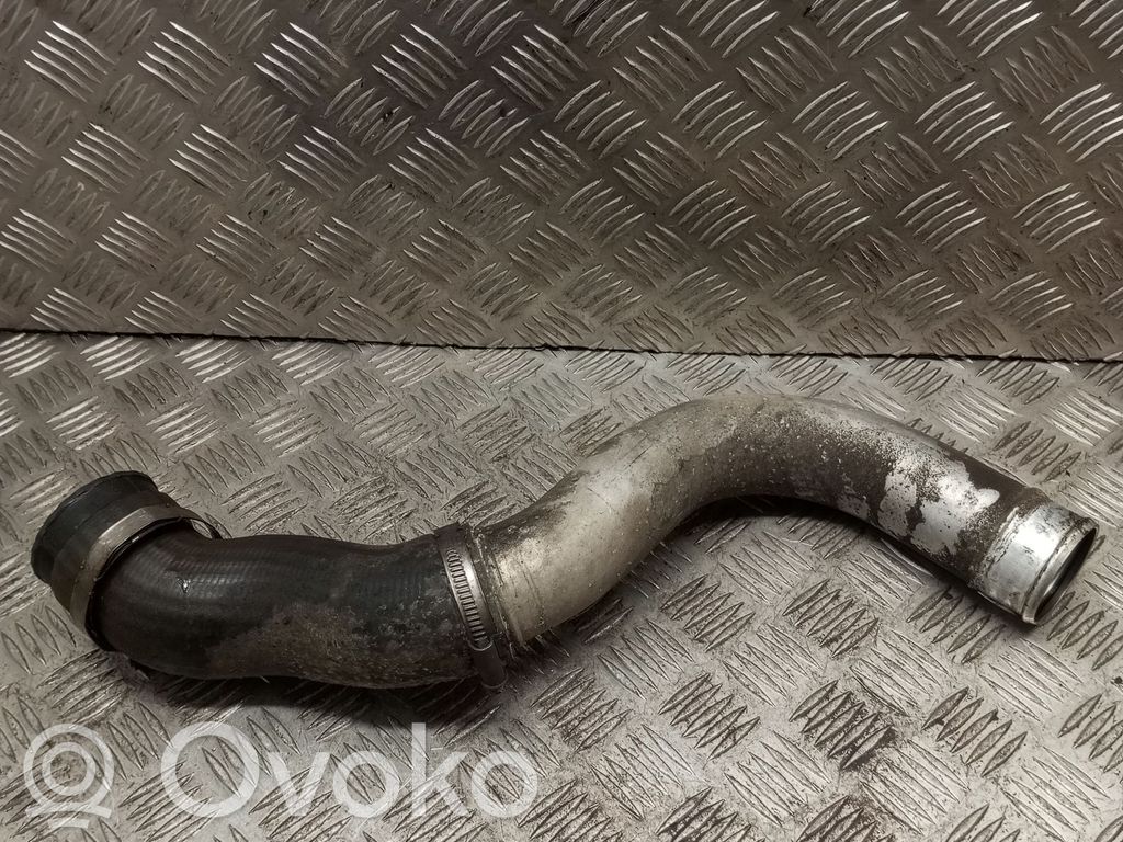 Intercooler hose/pipe