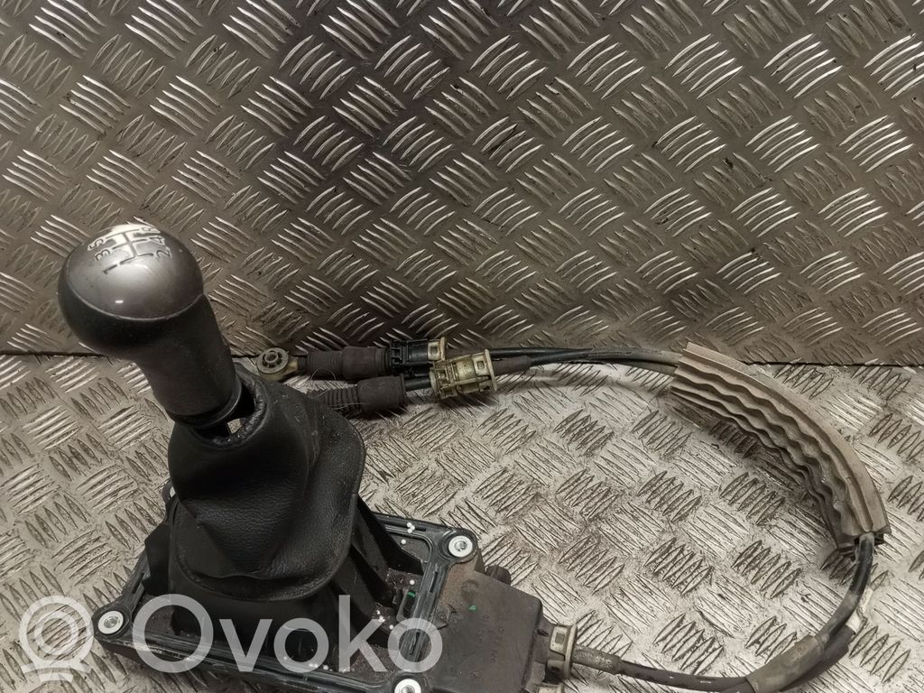 Nissan Note (E11) Selector caja de cambios 