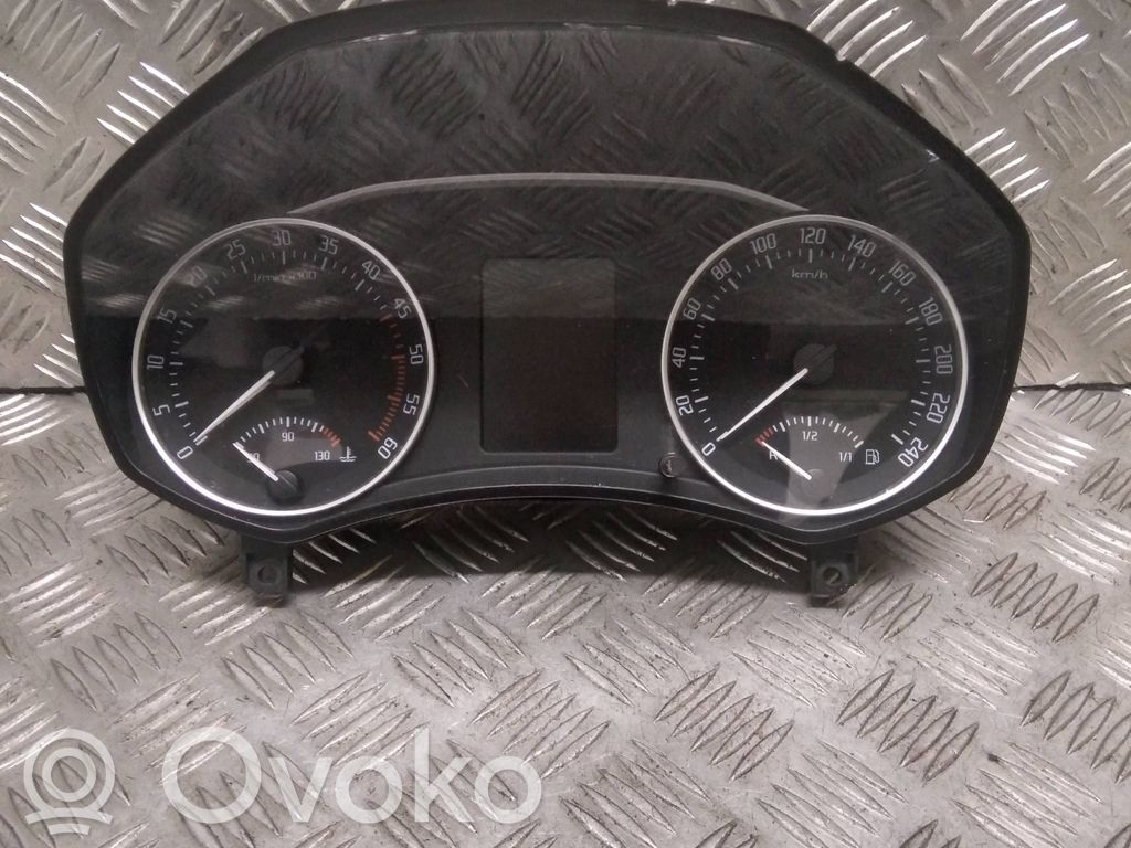 Skoda Octavia Mk2 (1Z) Licznik / Prędkościomierz 