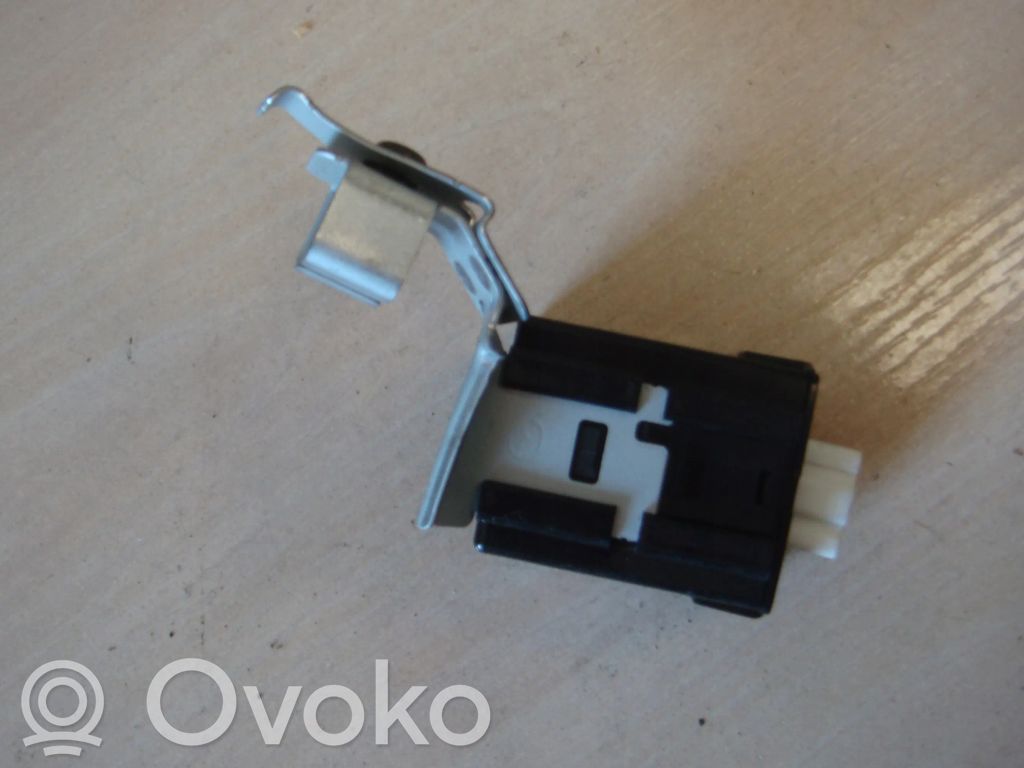 Mazda 6 Keyless (KESSY) go control unit/module 