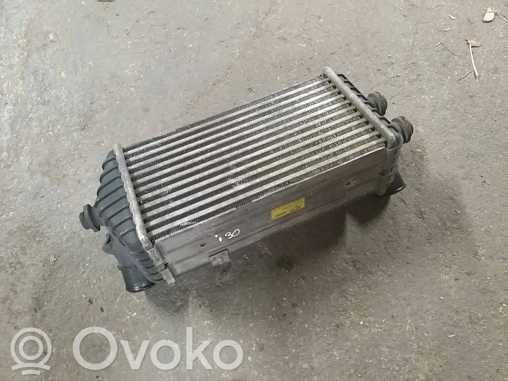 Hyundai i30 Intercooler radiator 