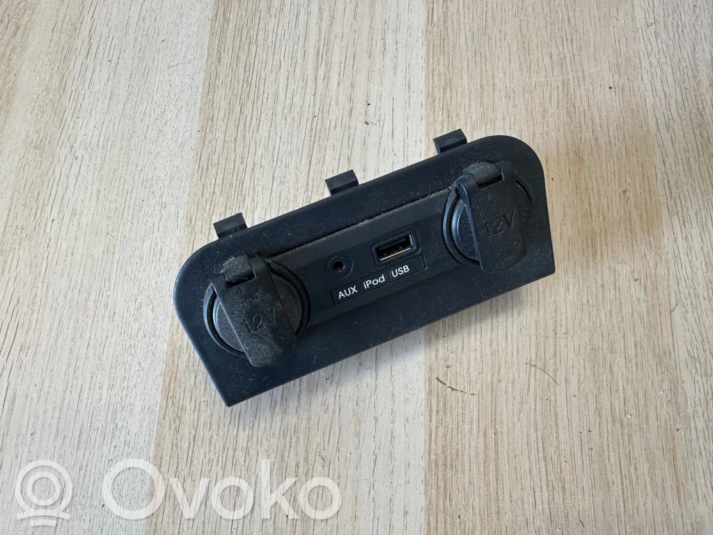 KIA Rio USB socket connector 