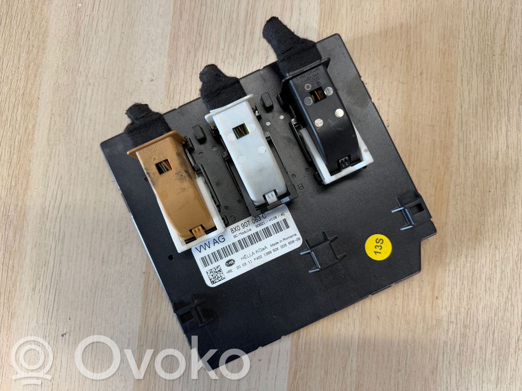 Audi A1 Comfort/convenience module 
