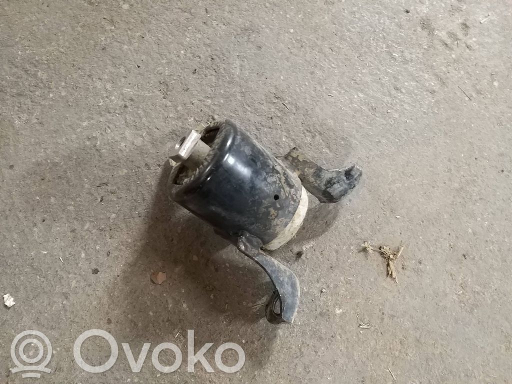 Ford Fiesta Engine mount bracket 
