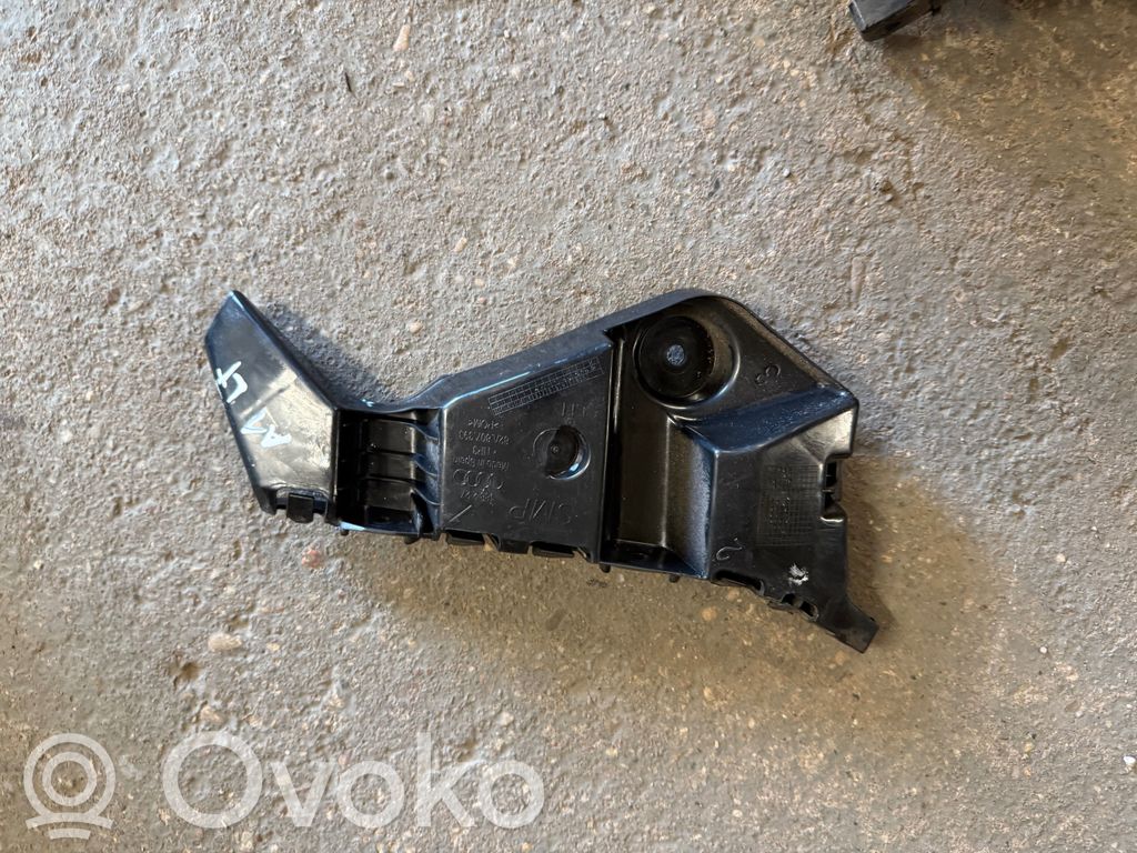 Audi A1 Takapuskurin kannake 