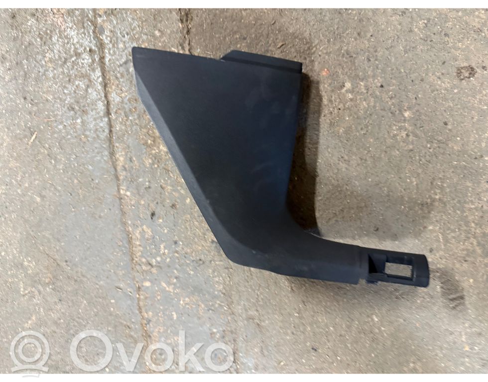 Seat Leon IV Moldura protectora del borde delantero 