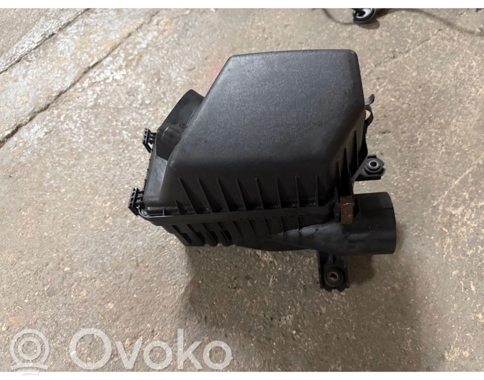 Hyundai i30 Air filter box 