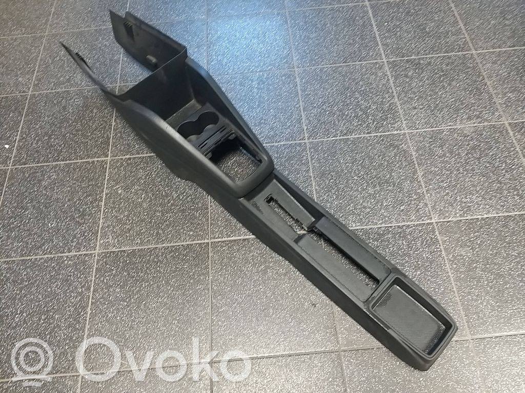 Skoda Fabia Mk3 (NJ) Consola central 